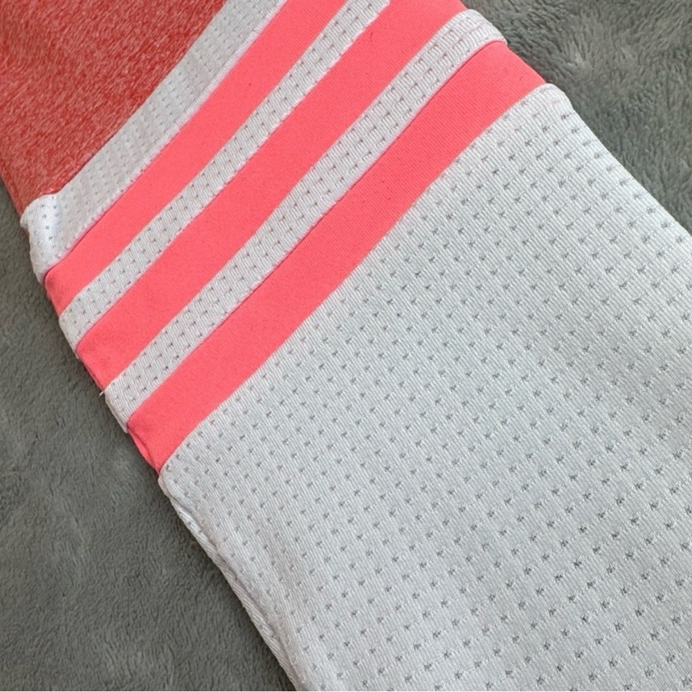 Bombshell Sportswear Coral Pink & White mid waist ankle sock leggings - Picture 3 of 6